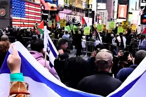 अमेरिका में इजरायल-फिलिस्तीन के समर्थन में निकाली रैलियां, कई लोग हुए शामिल