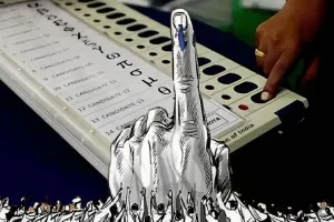 मध्य प्रदेश विधानसभा चुनाव : वोट देने में भोपाल पिछड़ा, कई आदिवासी इलाकों में 80 फीसदी से ज्यादा मतदान