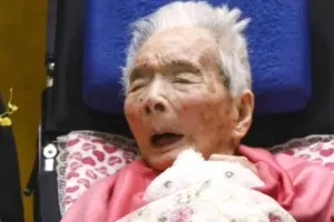 जापान में सबसे उम्रदराज महिला का निधन
