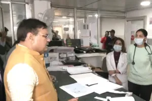 सीएम भजनलाल शर्मा ने किया SMS अस्पताल का औचक निरीक्षण, अधिकारियों को लगाई फटकार 