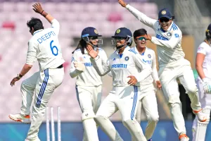 इंग्लैंड के खिलाफ भारत की ऐतिहासिक जीत, दीप्ति शर्मा की घातक गेंदबाजी