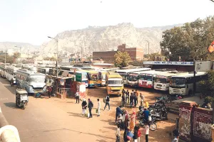 दिल्ली में हुई वार्ता के बाद प्रदेश में भी ट्रांसपोर्ट ऑपरेटर्स की हड़ताल स्थगित