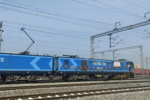 डेडिकेटेड फ्रेट कॉरिडोर के विद्युतीकृत डबल लाइन न्यू खुर्जा-न्यू रेवाड़ी रेलखंड का लोकार्पण