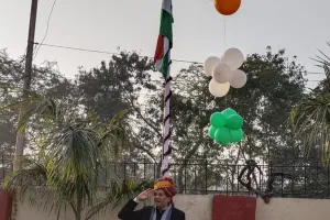 जल भवन में शासन सचिव पीएचईड़ी डॉ. समित शर्मा ने किया झण्डारोहण