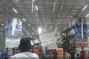 ब्राजील में सुपरमार्केट की छत गिरने से 3 लोगों की मौत, अन्य घायल