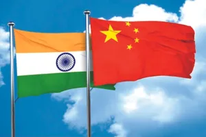 चीन की हरकतों से भारत सतर्क रहे