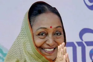 पूर्व लोकसभा अध्यक्ष मीरा कुमार ने भी चुनाव नहीं लड़ने का किया एलान