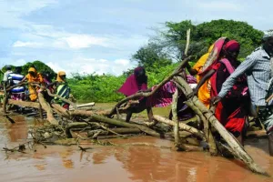 केन्या में बाढ़ से अब तक 76 लोगों की मौत, 19 लापता