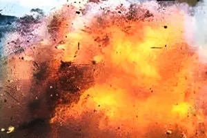 केरल में बम बनाने के दौरान विस्फोट, माकपा के कार्यकर्ता घायल