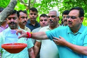 CM Bhajan Lal सुबह पहुंचे सेंट्रल पार्क, पक्षियों के लिए बांधे परिंडे