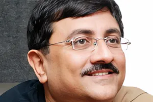 Film Dhadkan Sequel : डायरेक्टर धर्मेश दर्शन बनाने चाहते है सीक्वल