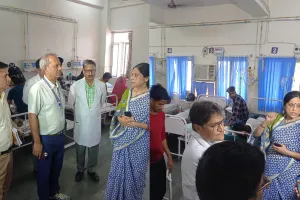ACS शुभ्रा सिंह अचानक पहुंची एसएमएस अस्पताल, हीटवेव संबंधी व्यवस्थाओं का किया निरीक्षण