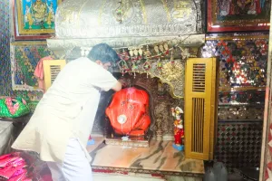 गणेश मंदिर में हुआ पंचामृत अभिषेक