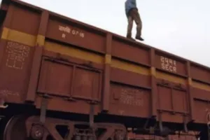 ओडिशा में पटरी से उतरे ट्रेन के 4 डिब्बे, आवाजाही बाधित 