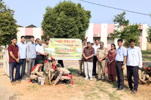 NCC Cadets ने जामुन, कचनार, चंपा, बौगैनविलिया और नीम के पौधों का किया पौधारोपण