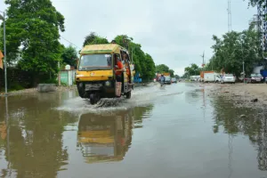 प्रदेश में जारी रहेगा बारिश का दौर, रिमझिम बरस रही बूंदे