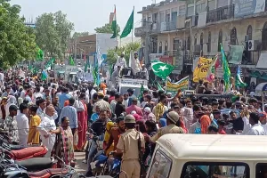 अकीदत व ऐहतराम से निकला जुलूस-ए-मुहम्मदी