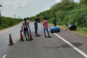 असर खबर का - कोटा-लालसोट मेगा हाइवे पर गड्ढों को ठीक करने का काम शुरु