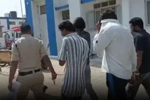 मध्य प्रदेश में व्यापारी का अपहरण कर मांगी 10 लाख रुपए की फिरौती, पुलिस ने 4 आरोपियों को किया गिरफ्तार