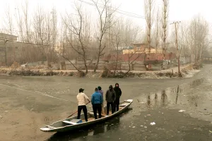 कश्मीर में ‘चिल्लई कलां’ शुरू, हिमांक बिंदु से नीचे गया तापमान