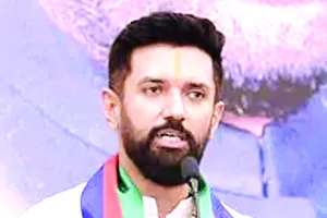 डबल इंजन सरकार विकसित बिहार का मार्ग प्रशस्त करेगी : बिहार फर्स्ट और बिहारियों को फर्स्ट बनाने का लोजपा का संकल्प हो रहा पूरा, रैली को संबोधित करते हुए और क्या बोले चिराग?