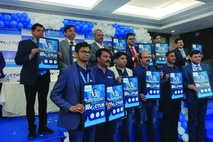 इंजीनियर्स के लिए आकाश इनविक्टस अल्टीमेट जेईई प्रिपरेशन प्रोग्राम पेश