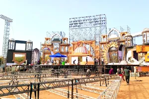 आईफा-2025 की जोरों पर तैयारियां : राजस्थान के किले-महलों के झरोखे आएंगे नजर, शाहररुख-माधुरी दीक्षित जैसे सुपरस्टार देंगे प्रस्तुति