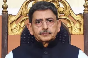 जय श्रीराम का नारा लगवा विवादों में घिरे तमिलनाडु के राज्यपाल, विपक्ष ने बताया आरएसएस का प्रवक्ता