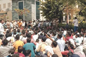 पशु परिचर भर्ती परिणाम : नॉर्मलाइजेशन के खिलाफ अभ्यर्थियों का प्रदर्शन