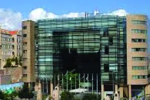 अमेरिकी टैरिफ अरब के गैर-तेल निर्यात के लिए खतरा, भारी दबाव में अर्थव्यवस्था  