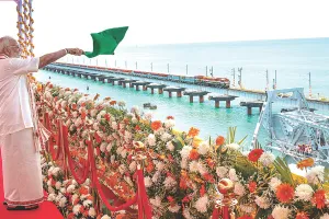 तमिल भाषा को लेकर भी सीएम स्टालिन पर पीएम का तंज : तमिलनाडु में पंबन रेल ब्रिज का उद्घाटन और 8,300 करोड़ रुपए की नई सड़क और रेल परियोजनाएं लॉन्च, मोदी ने कहा- कुछ लोगों की रोने की आदत