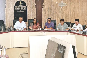 चिकित्सा मंत्री गजेन्द्र सिंह खींवसर ने हीटवेव प्रबन्धन को लेकर ली बैठक, कहा- गर्मी पर अलर्ट रहे चिकित्सा विभाग 