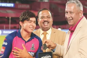 आईपीएल 2025 : 14 साल के वैभव को राजस्थान रॉयल्स के मालिक रंजीत बरठाकुर की तरफ से गिफ्ट में मिली मर्सिडीज बेंज कार