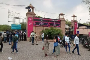 एसएमएस स्टेडियम को बम से उड़ाने की धमकी : अलर्ट पर सुरक्षा एजेंसियां, पुलिस ने स्टेडियम को कराया खाली