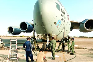 अमेरिकी विमान 2 सप्ताह बाद हुआ ठीक, अब होगा रवाना