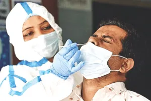 सतर्क रहें! धीरे-धीरे फिर पांव पसार रहा है कोरोना जयपुर में एक की मौत, प्रदेश में 8 रोगी मिले