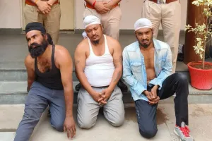 मुरलीपुरा पुलिस ने गुजरात की ताला-चाबी गैंग के 3 शातिर चोरों को किया गिरफ्तार, चोरी का सामान बरामद