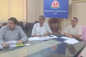 सिलिकोसिस सहायता राशि के लंबित प्रकरणों के निस्तारण को लेकर हुई वीसी 