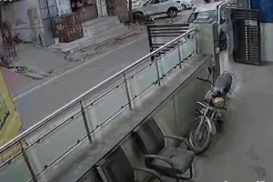 मालिक की मौजूदगी में घर में घुसे चोर : कीमती सामान चोरी कर हुए फरार, वारदात के समय सेकेंड फ्लोर पर सो रहे थे निवासी 