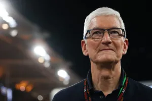 टिम कुक ने की बड़ी घोषणा, अमेरिका के लिए भारत बनाएगा आईफोन