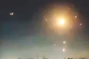 पाकिस्तान ने दागे जैसलमेर को टारगेट कर कई ड्रोन : भारतीय वायु रक्षा द्वारा मार गिराए पाकिस्तानी ड्रोन