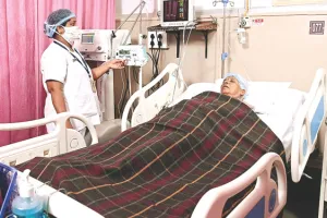 सरकारी अस्पतालों में अब आधार कार्ड से भी मिलेगा निशुल्क इलाज : फिलहाल जन आधार कार्ड ही है रजिस्ट्रेशन के लिए जरूरी 