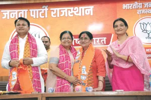 प्रदेश महिला कांग्रेस महासचिव अरुणा गौड़ सहित दो सौ महिलाएं भाजपा में शामिल