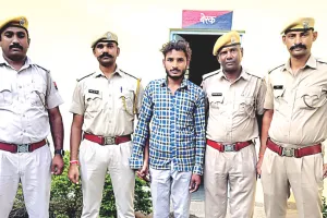 प्रेमिका के मर्डर का खुलासा : रात भर शव के साथ सोता रहा और अगले दिन दफना दिया