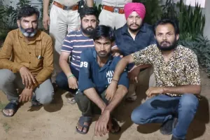 पुलिस की कार्रवाई : जुआ खेलते आरोपी गिरफ्तार, नकदी बरामद