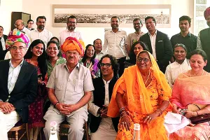 वासुदेव देवनानी ने फ्रांस में राजस्थानी प्रवासियों से की मुलाकात, कहा- डिजिटल ग्राम योजना का हो रहा है विस्तार 