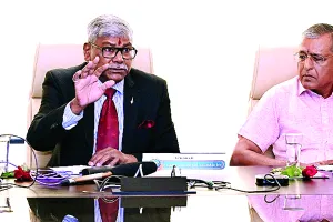 सोशल मीडिया आतंकवाद का नया हथियार : समाज की भूमिका पर हुआ विचार, कट्टरपंथ और डिजिटल आतंकवाद पर व्यक्त की चिंता 