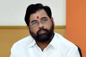 एकनाथ शिंदे ने ठाणे ट्रेन हादसे पर जताया शोक, कहा- मेरी संवेदनायें शोकाकुल परिवारों के साथ 