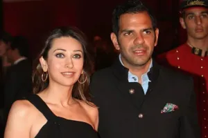 करिश्मा कपूर के पूर्व पति बिजनेसमैन संजय कपूर का निधन : मधुमक्खी निगलने के कारण पड़ा दिल का दौरा 