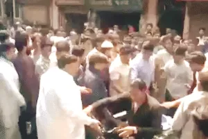 वहशियत : दिल्ली में 9 साल की बच्ची सूटकेस में घायल मिली, हुई मौत